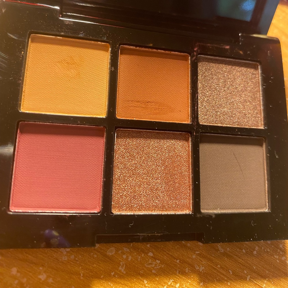 Beauty Vaulte Eyeshadow Palette Regal - Ipsy